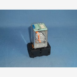 Releco serie MR-C on ZKR118 Elesta base